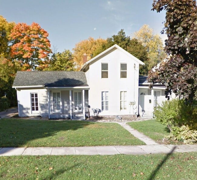 Photo - 1115 N Capitol Ave Apartment