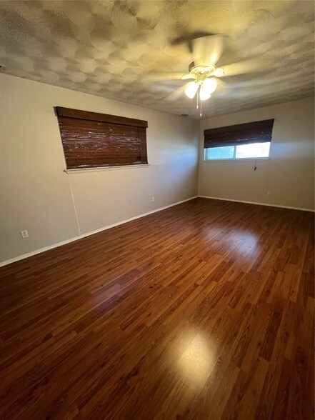 Foto del edificio - 4109 Field St