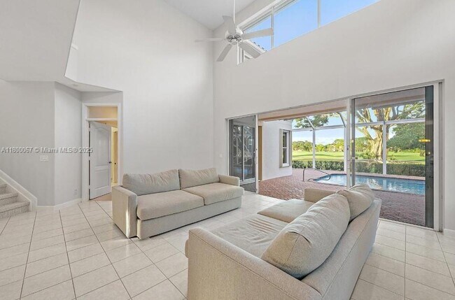 Building Photo - 1034 Diamond Head Way