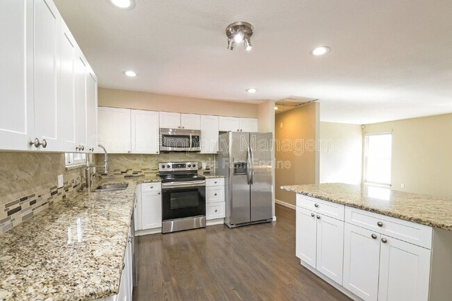 Foto del edificio - 1557 S Salida Way