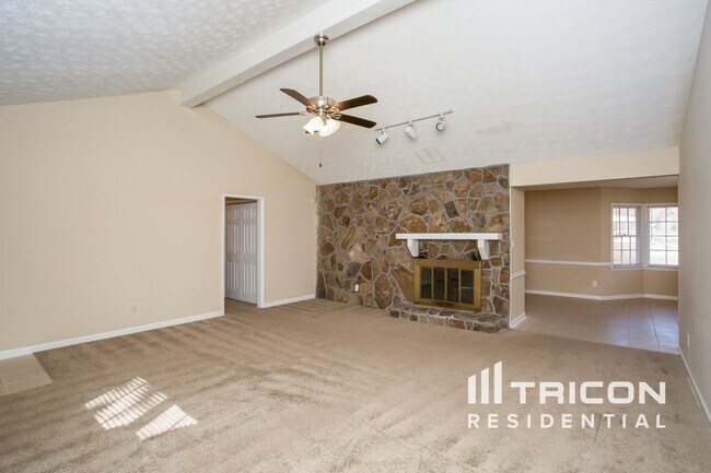 Building Photo - 1631 Quail Run SW