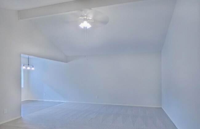 Building Photo - Bright, Spacious, and Ready to Call Home — 3 Bedrooms