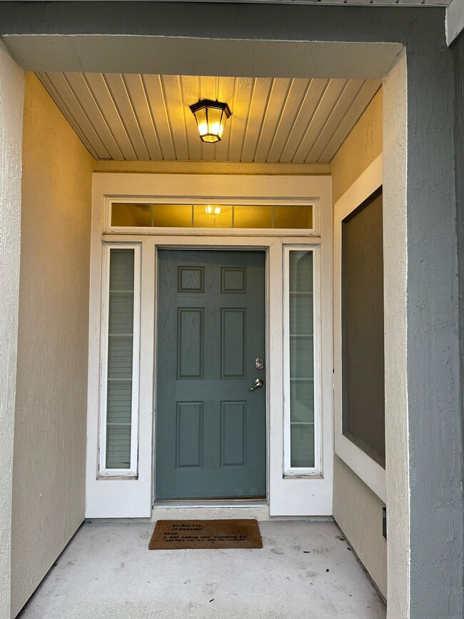 Photo - 816 Grover Ln Townhome