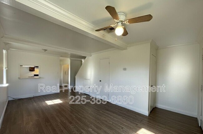 Foto del edificio - 750 Hospital Rd