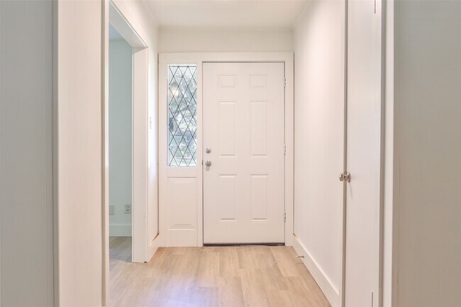 Foto del edificio - 606 Venice St