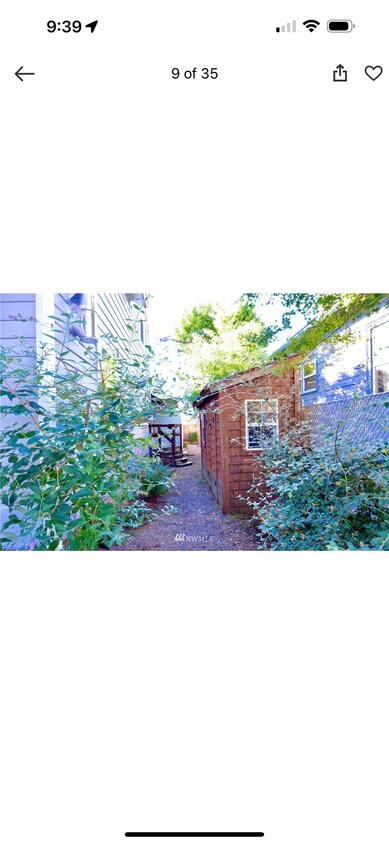 Building Photo - 1906 C St