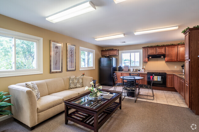 Community Room - Rosedale Apartments