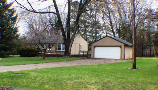 Building Photo - 1033 Howe Rd