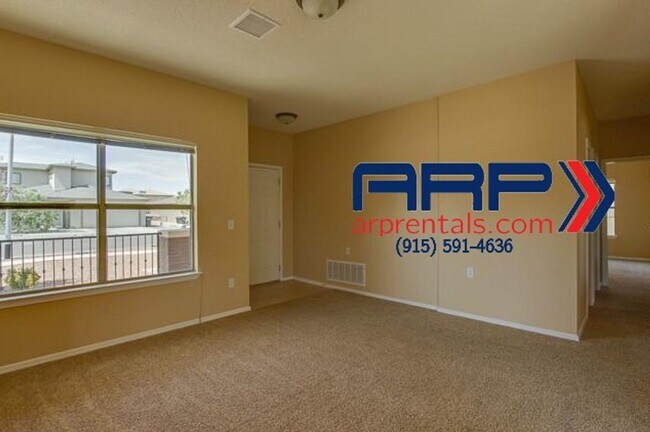 Foto del edificio - BEAUTIFUL NORTHEAST HOME