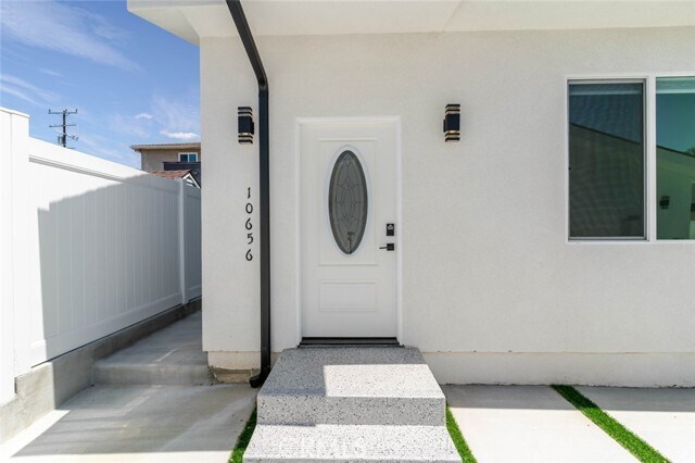 Foto del edificio - 10656 Nassau Ave