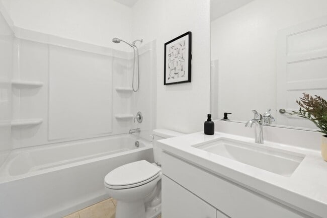 Building Photo - 1889 Sable Pl