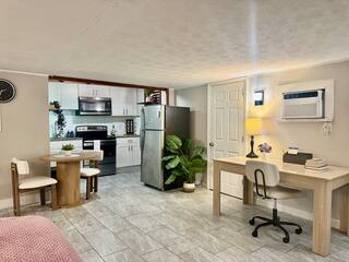 Foto del edificio - 3643 Boone Park Ave
