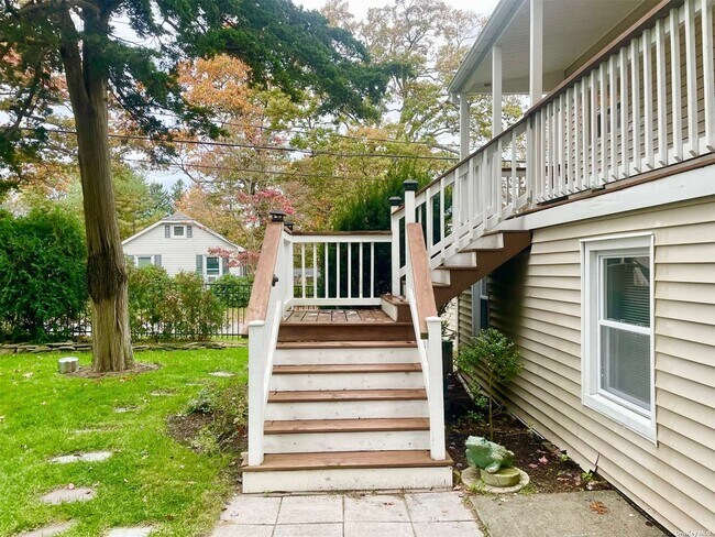 Building Photo - 28 Bellrose Rd