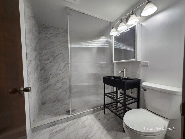 Foto del edificio - 207 N Parkside Ave
