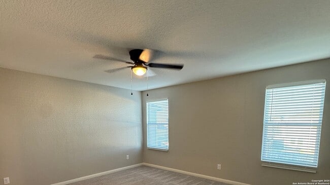 Building Photo - 14685 Maple Ter