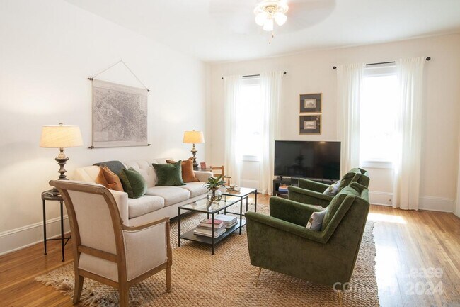 Building Photo - 2129 Dartmouth Pl