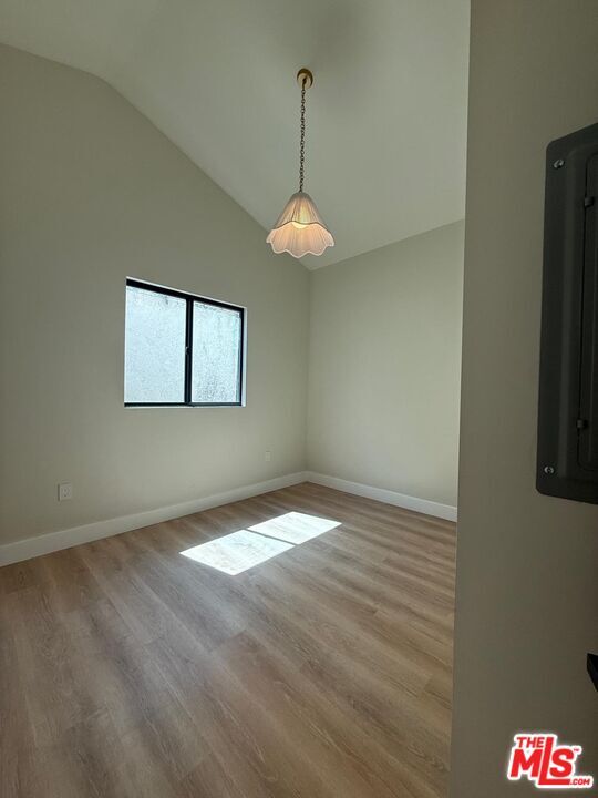 Foto del edificio - 7849 Brighton Ave