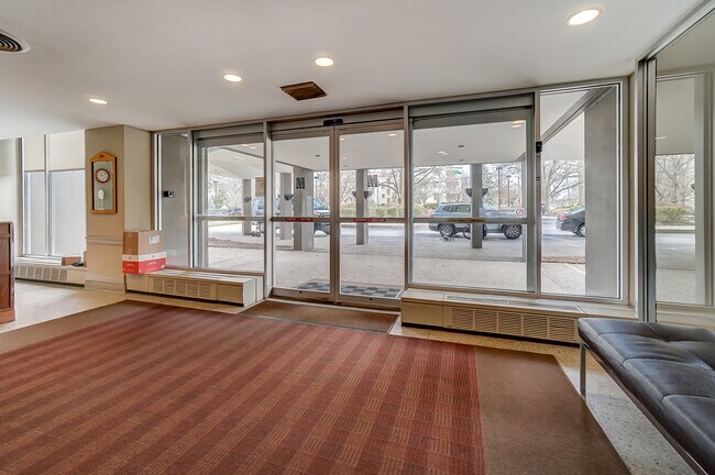 sliding doors - 2324 Madison Rd