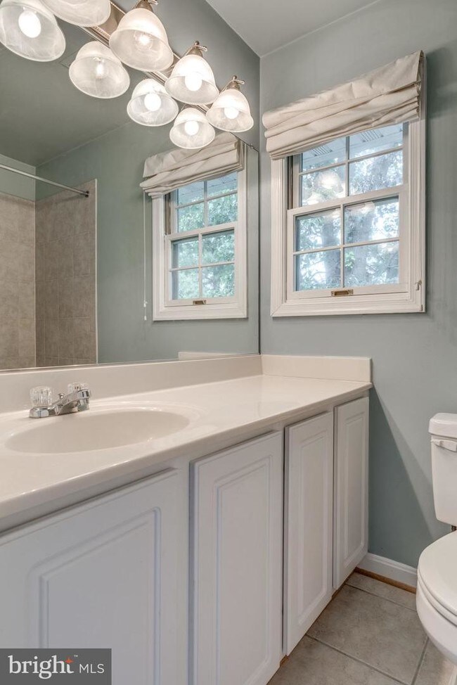 Foto del edificio - 119 Westwick Ct