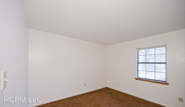 Foto del edificio - 4909 Cotton Row NW