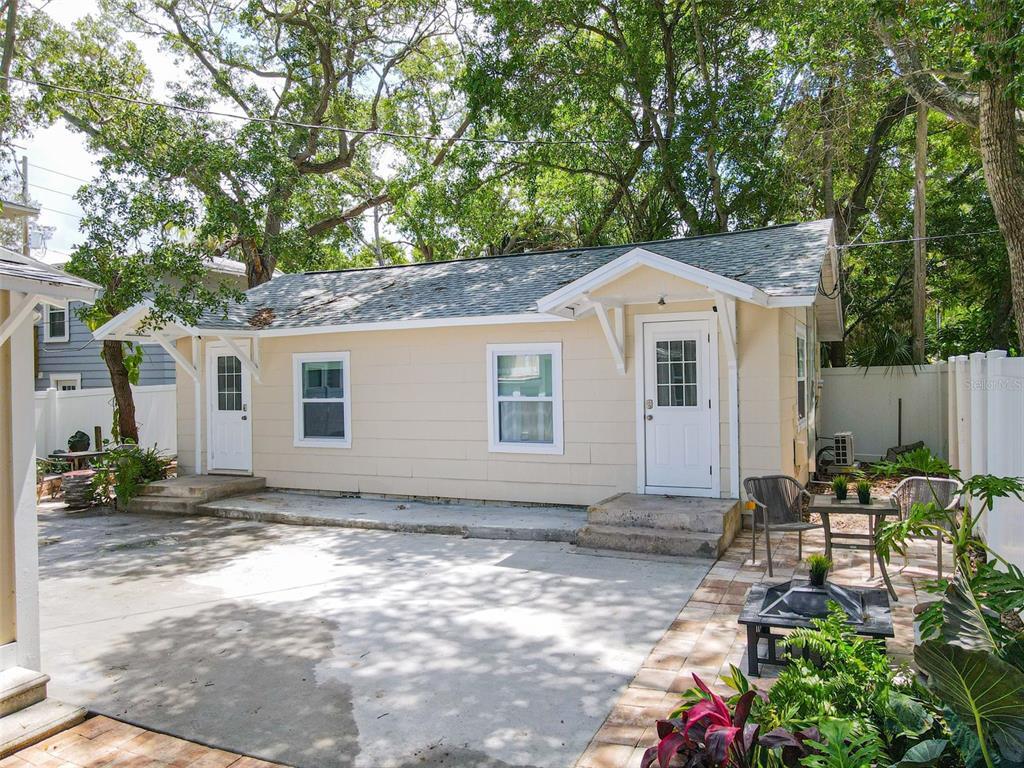 Primary Photo - 609 N Osceola Ave