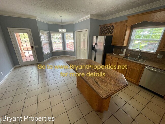 Building Photo - 3 br, 2 bath House - 317 Lone Oak Drive
