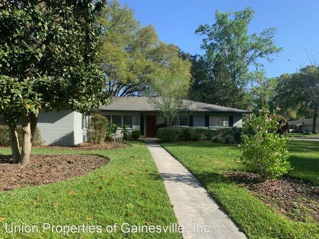 Building Photo - 4 br, 2.5 bath House - 5322 NW 13th Avenue