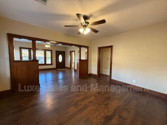Building Photo - 1442 NW 26th St