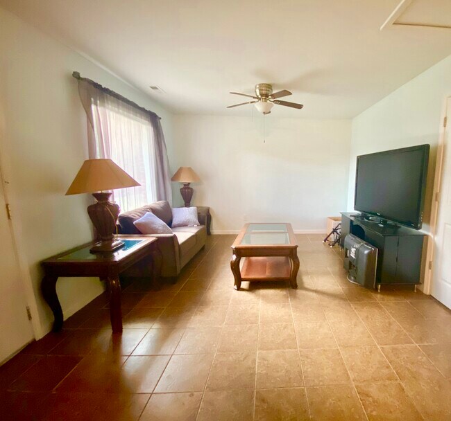 Foto del edificio - 1111 Rock Pond Ln