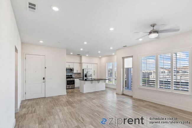 Building Photo - 430 Montague Expy