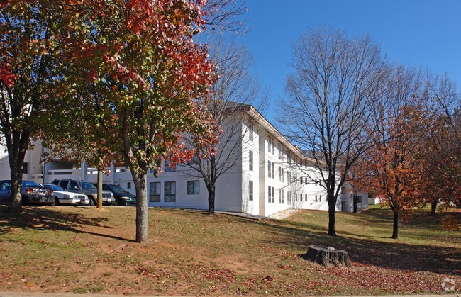 Building Photo - Bartlett Arms Apartments