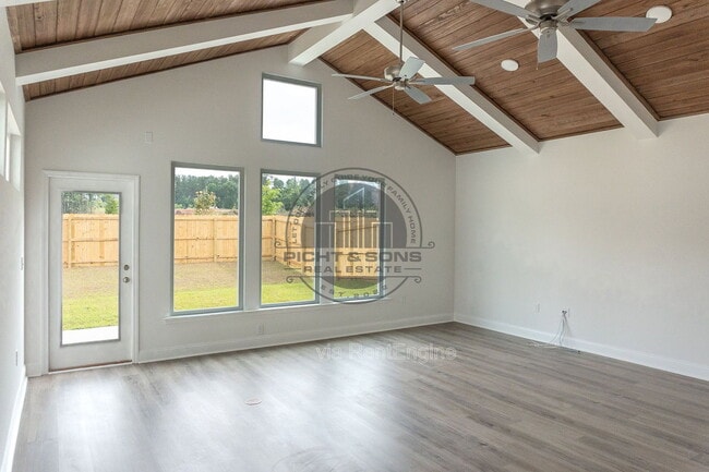 Building Photo - 1414 Landon Hills Dr