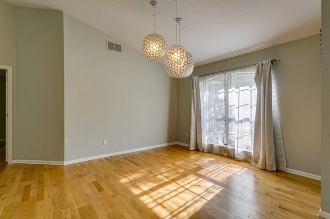 Lots of natural light throughout - 4430 Autumn River Rd E