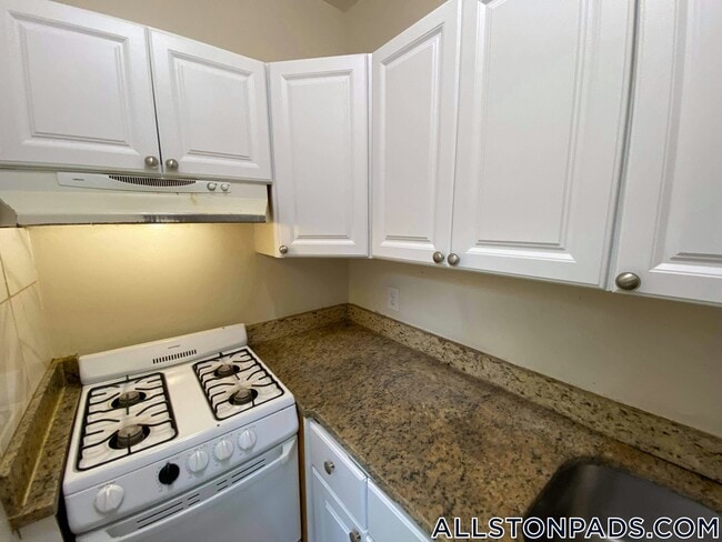 Building Photo - 6 Webley St