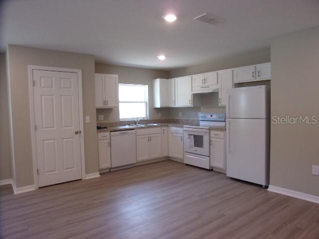Foto del edificio - 1141 Jewel Ave