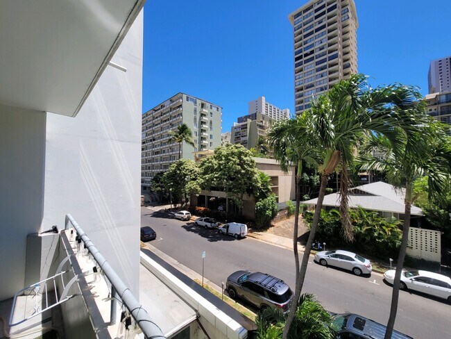 Foto del edificio - 430 Kaiolu St