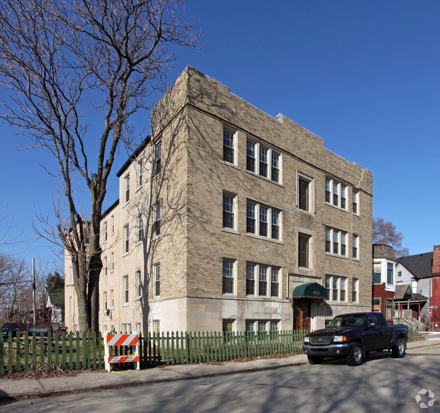 Primary Photo - 4055 4th St