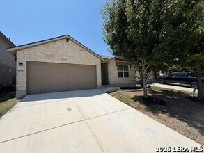 Building Photo - 5915 Calaveras Way