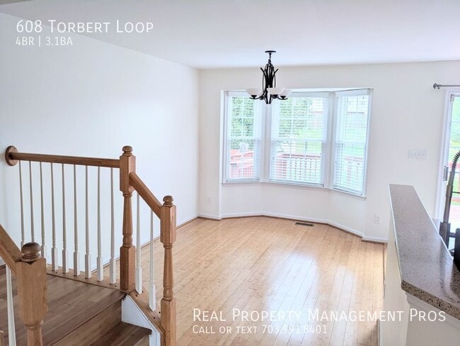 Building Photo - 608 Torbert Loop