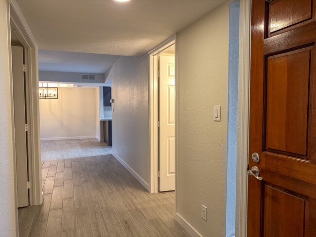 Entry - 9445 N 94th Plz Apartment