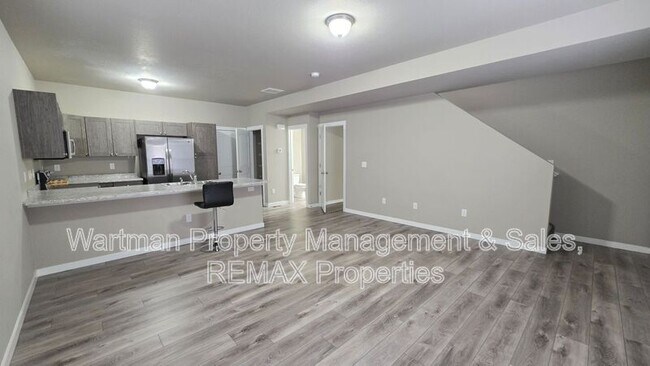 Foto del edificio - 4628 Wharf Point