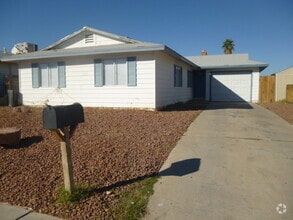Building Photo - 6480 Bugbee Ave