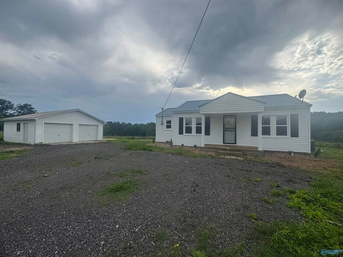 Primary Photo - 5641 Columbus City Rd