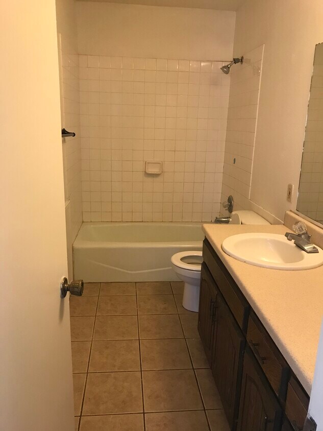 Foto del edificio - 207 Brian Rd