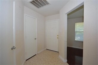Building Photo - 8106 Arrington Forest Ln