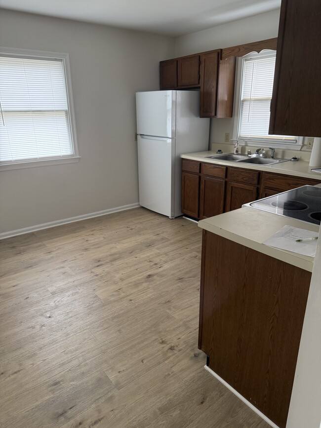 Building Photo - 53 Edgemont Ave