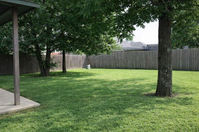 Foto del edificio - 3995 Highland Dr