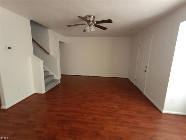 Building Photo - 2043 Allison Dr