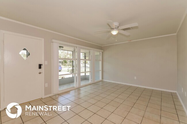 Building Photo - 2314 Loma Linda St