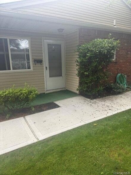 1-72 Parkcenter Drive Unit - 1-72 Parkcenter Drive Unit Apartment